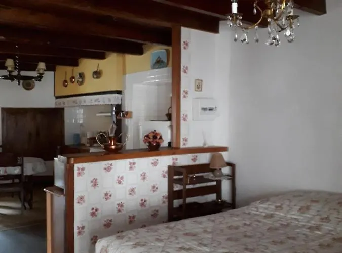 Дом отдыха La Maison De Juliette En Lascabanes